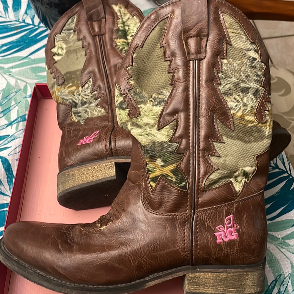 Realtree Womens camo boots